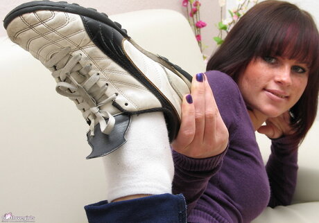 黒檀の熟女オンリーファンズ 無料セックス 画像