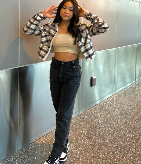 チェコのティーンズオンリーファンズ ホットセクシー 画像