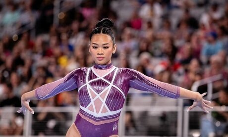 Suni Lee 裸の女優 写真