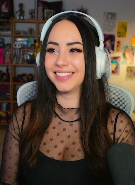 Bunnygirl 裸のモデル ギャラリー