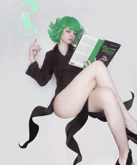 Sasha Gaier スター ヌード 写真