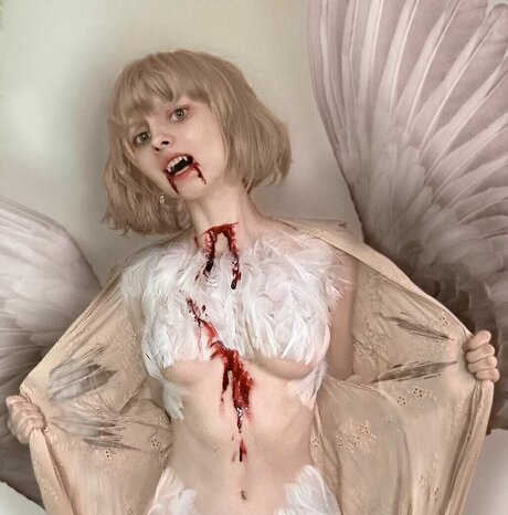 Sasha Gaier ポルノスター 美しい 写真