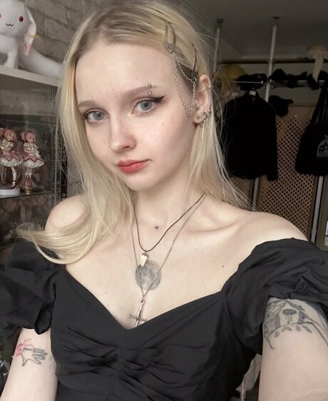 Sasha Gaier かわいいスター 画像