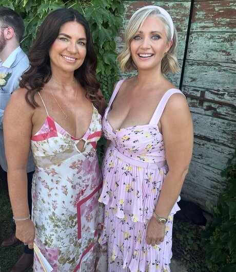 ブロンドのお尻オンリーファンズ ホットポルノ 写真