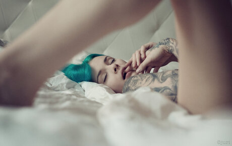 Chaos Isi アダルトスター 写真