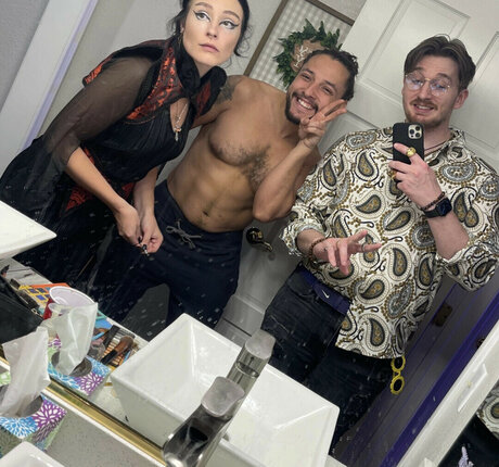 ティーンウェブカメラオンリーファンズ 美しいポルノ 写真