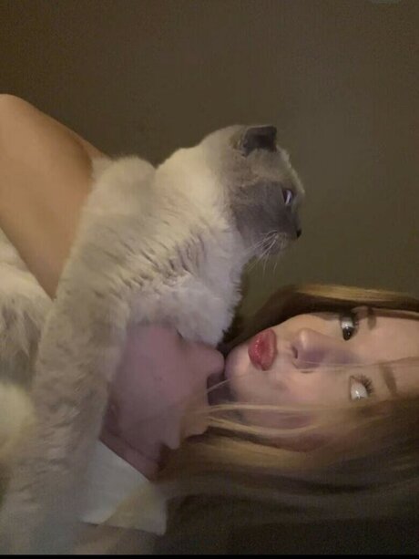 maya zrv セクシーなスター 写真