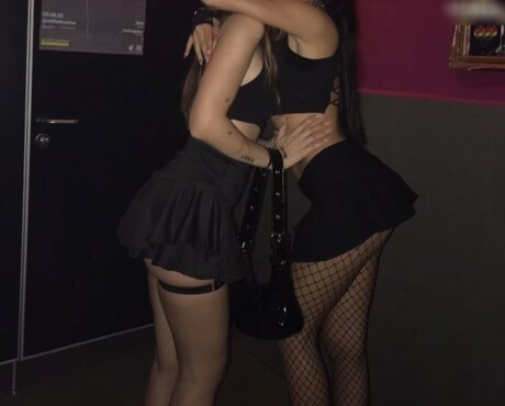 黒人女性のオンリーファンズ ヌード ギャラリー