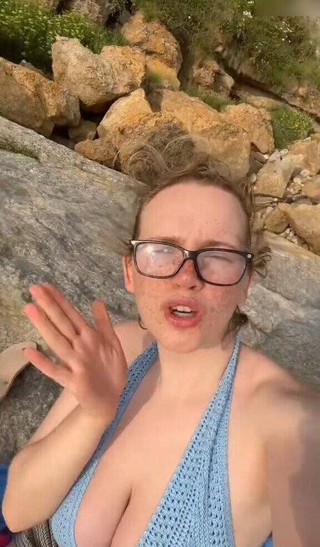 Dr Santi ホット女優 写真