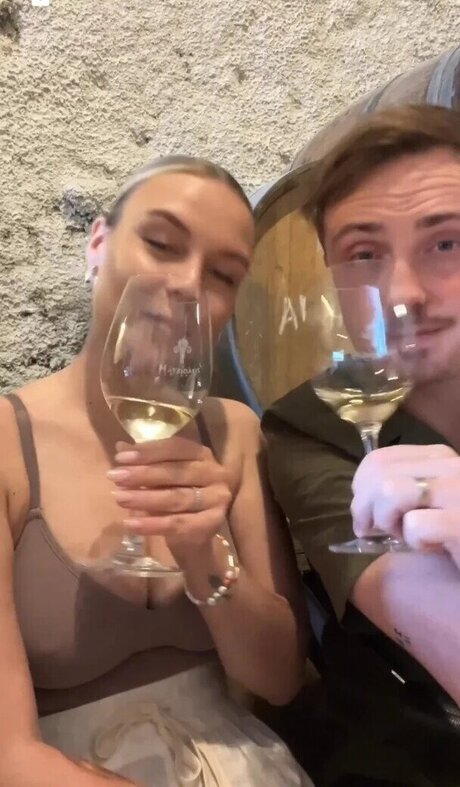 巨尻熟女オンリーファンズ HD 画像