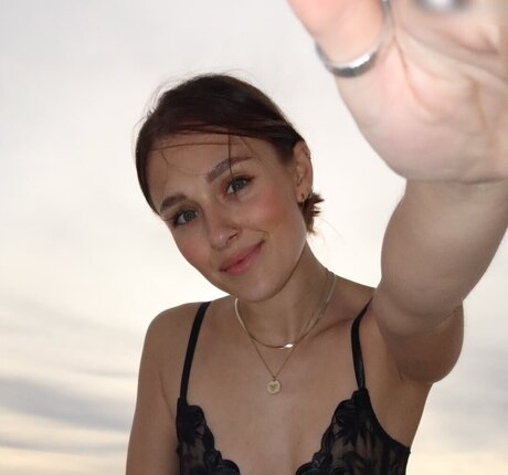 オンリーファンズを崇拝する アートポルノ ギャラリー