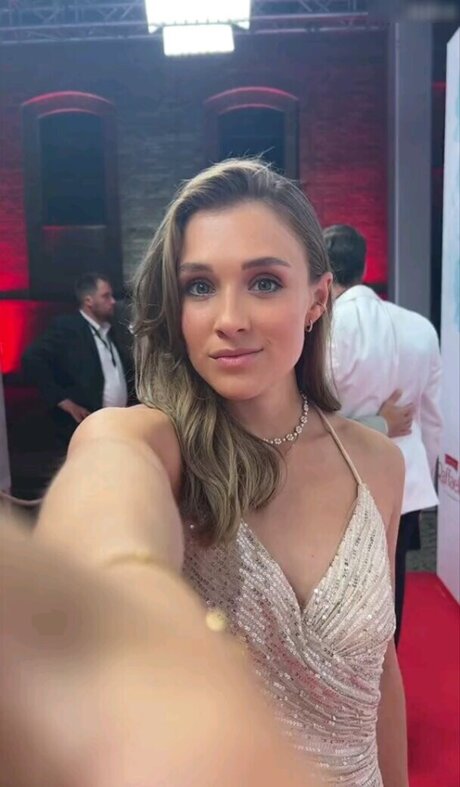 Greta Engelfried 完璧なポルノスター ギャラリー