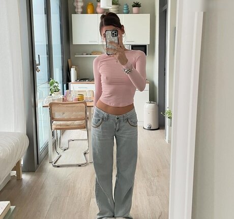 Anastasiashyk アダルトスター 画像