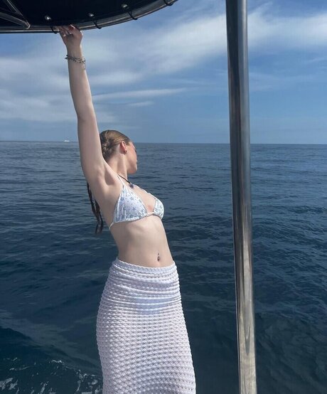 足の動画 オンリーファンズ 裸 ギャラリー