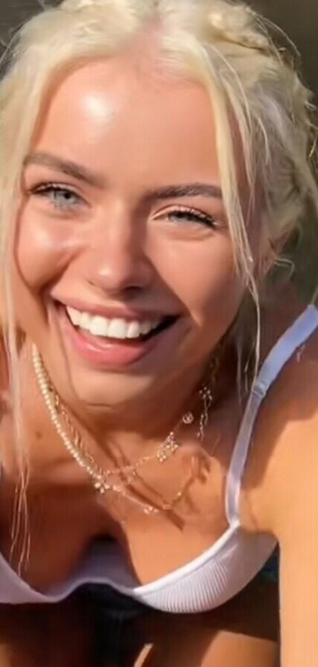 Kim Schiele ポルノモデル 画像