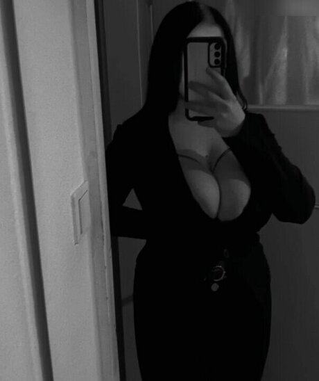 Schrpia_ アートポルノスター 写真