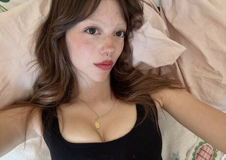 finseaa セックスモデル 写真