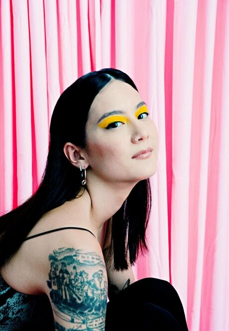 Japanese Breakfast 美しい女優 写真