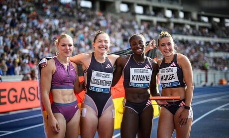 ニューハーフオンリーファン アートポルノ 写真