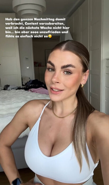 ブロンドのお尻オンリーファンズ 素敵 写真