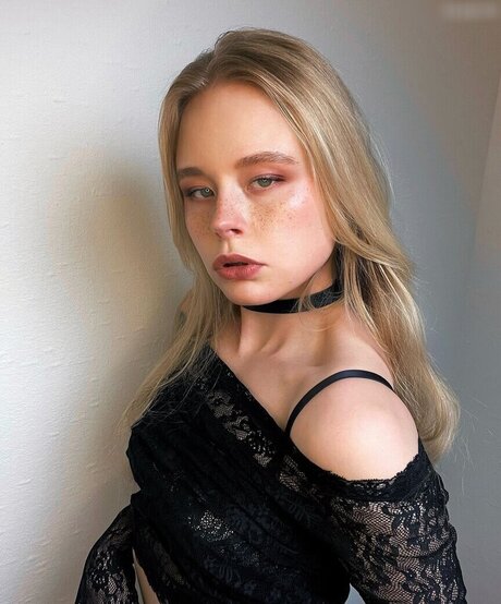 中出しプリンセスオンリーファンズ セックス 写真