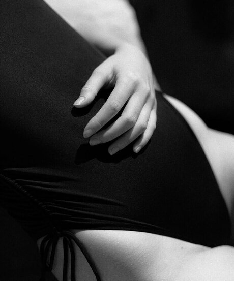 教室オンリーファン エロチック 写真