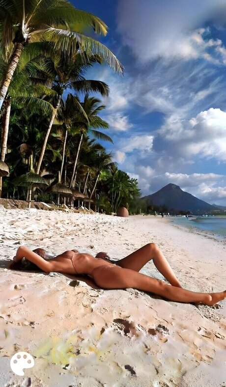 Zoe Kaeppele ホットなモデル ギャラリー