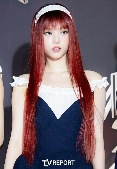 Haerin かわいいポルノスター ギャラリー