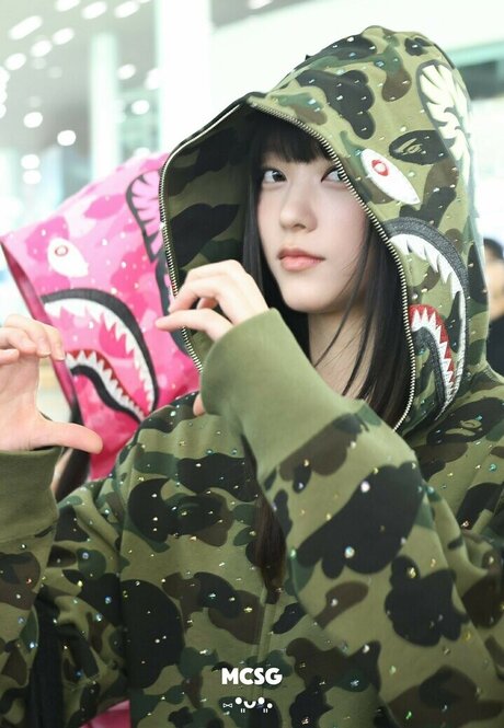 金髪アジア人オンリーファンズ HD ギャラリー