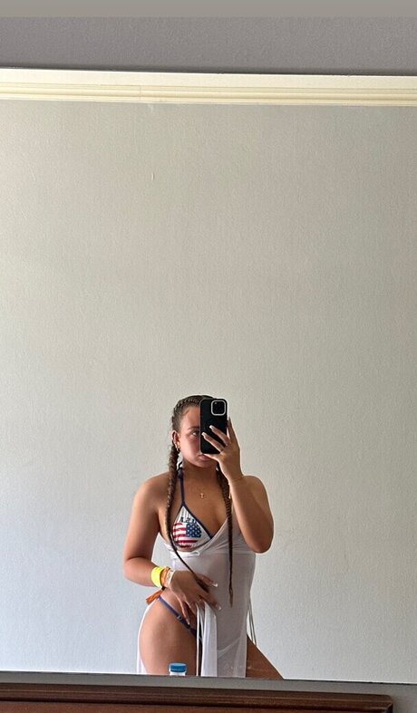 Olivia Alex ポルノスター トップ ギャラリー