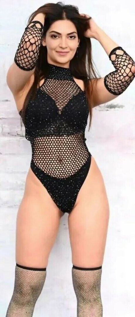 フィットネスプッシーオンリーファンズ アートポルノ 画像