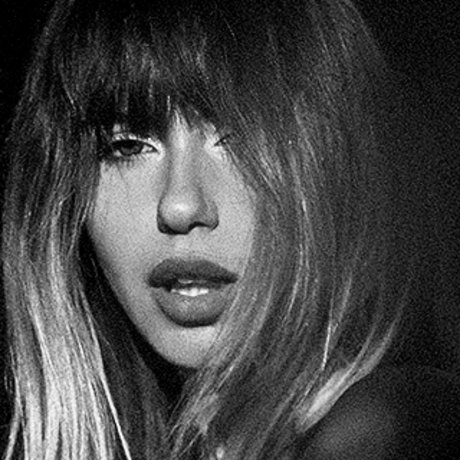 lauracartier m ポルノスター 美しい 画像