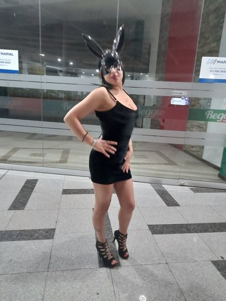 Laura daza 完璧なスター 写真