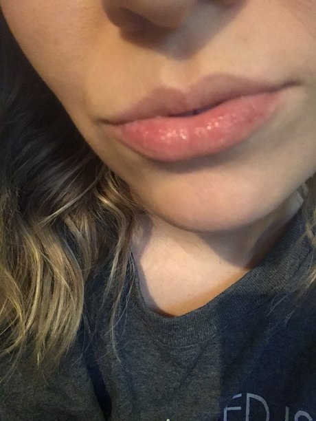 Ladyxo18 ホットなポルノスター 写真