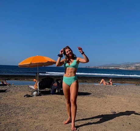 POVオンリーファン ホットセックス 画像