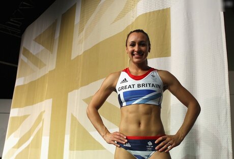 軍事オンリーファンズ ホットポルノ 写真