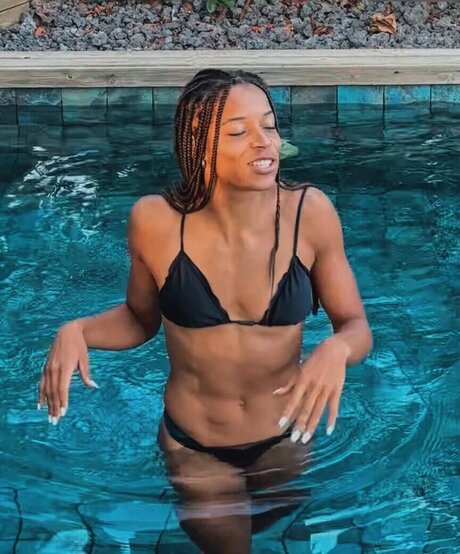 コスプレオナニーオンリーファンズ 無料 アーカイブ