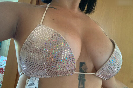 黒檀の指入れオンリーファンズ アートポルノ ギャラリー