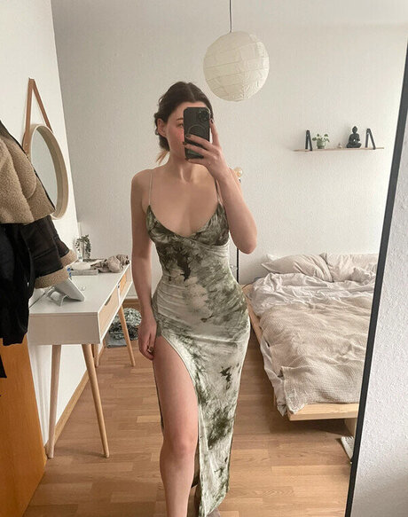 大きなお尻の黒人オンリーファンズ 裸 ギャラリー