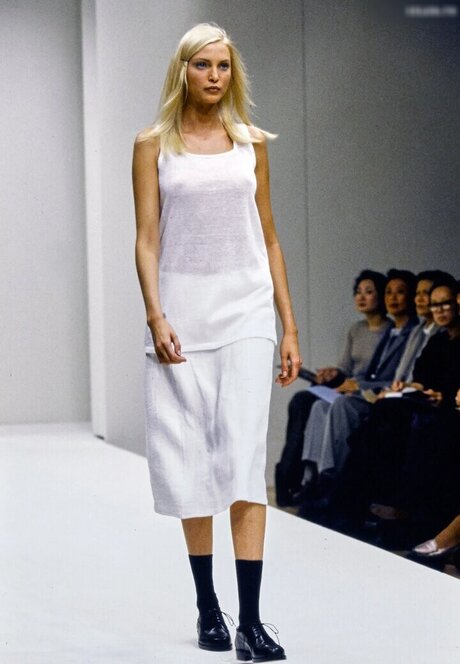 OOPS Deutsch 可愛いモデル 写真