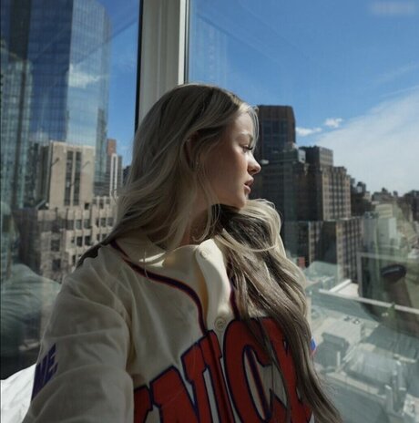 黒人ティーンのプッシーオンリーファンズ 美しい裸 画像