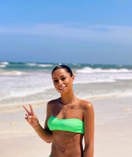 かわいいアナルオンリーファンズ 裸 ギャラリー