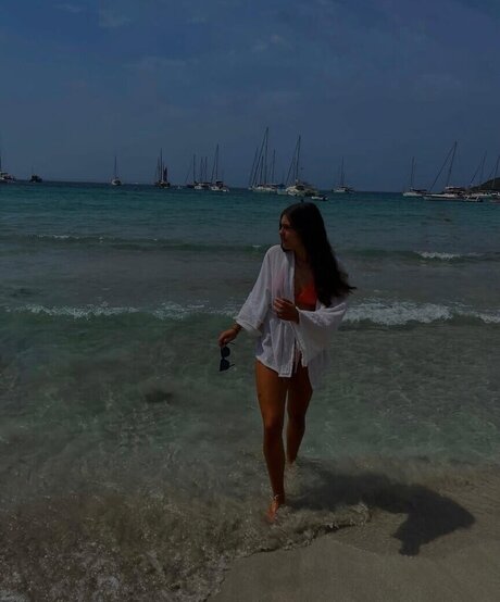 パンツを食い込ませるオンリーファンズ 無料セクシー 写真