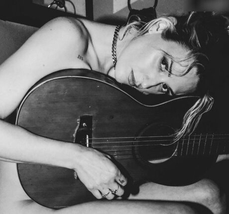 Emily Armstrong 最高のモデル 写真