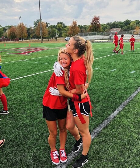 Karyn Best かわいいスター 写真