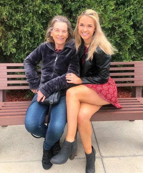 アマチュアファックオンリーファンズ 無料 写真