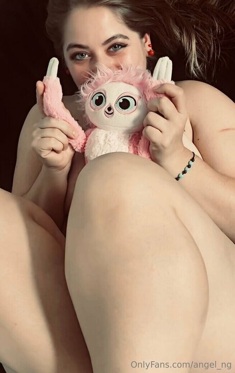 弁護士オンリーファンズ セクシーヌード ギャラリー