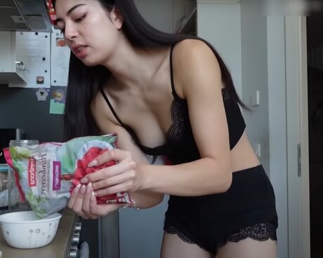 Dani Klieber 裸のポルノスター ギャラリー