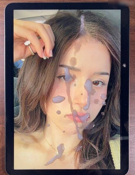 アジア人ニューハーフオンリーファンズ ホット裸 写真