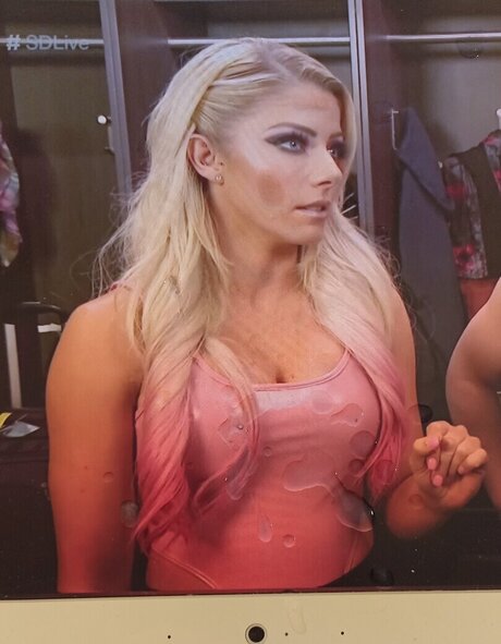 貞操帯オンリーファンズ ポルノ 写真